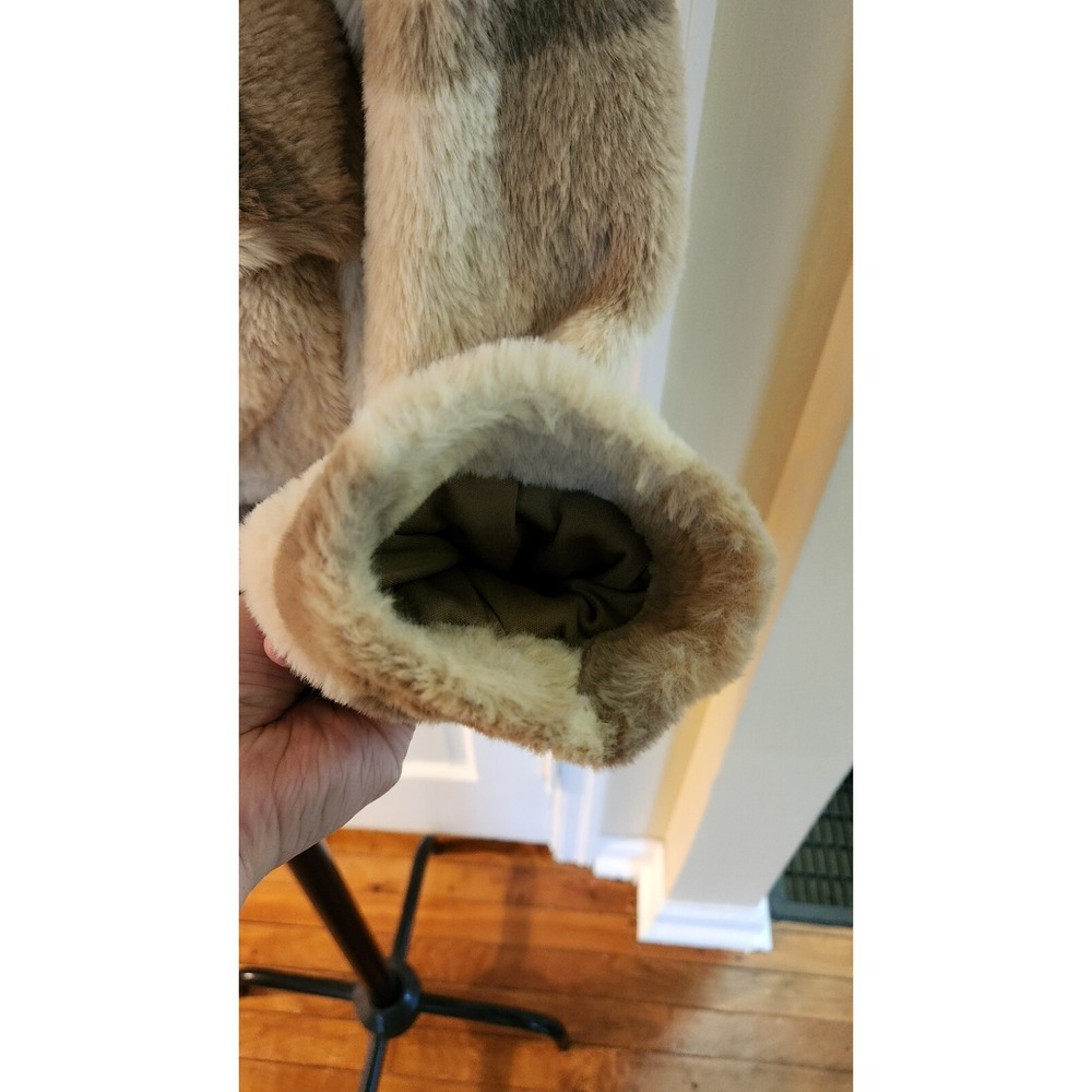 Jade & Ivory Faux Fur Jacket Womens Size S Brown Beige - Picture 6 of 9